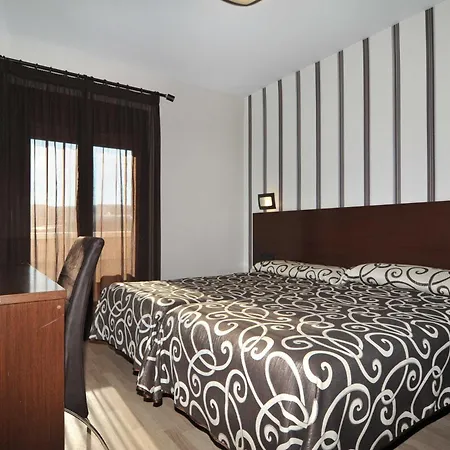 B&B Hotel Plasencia 3*