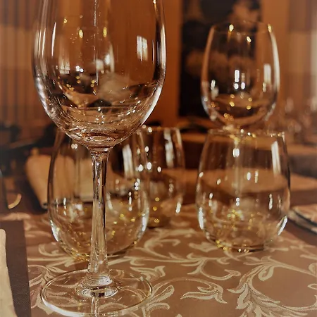 Отель Ciudad De 3*