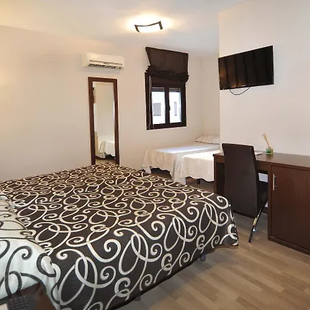 Отель Ciudad De Пласенсия