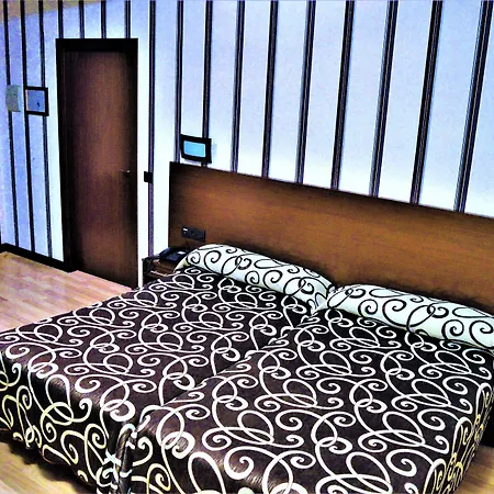 B&B Hotel Plasencia 3*